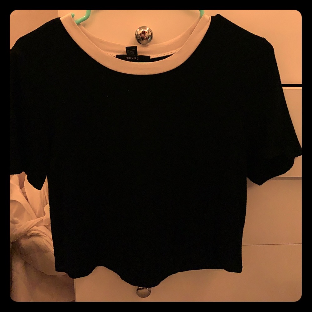 Black crop top